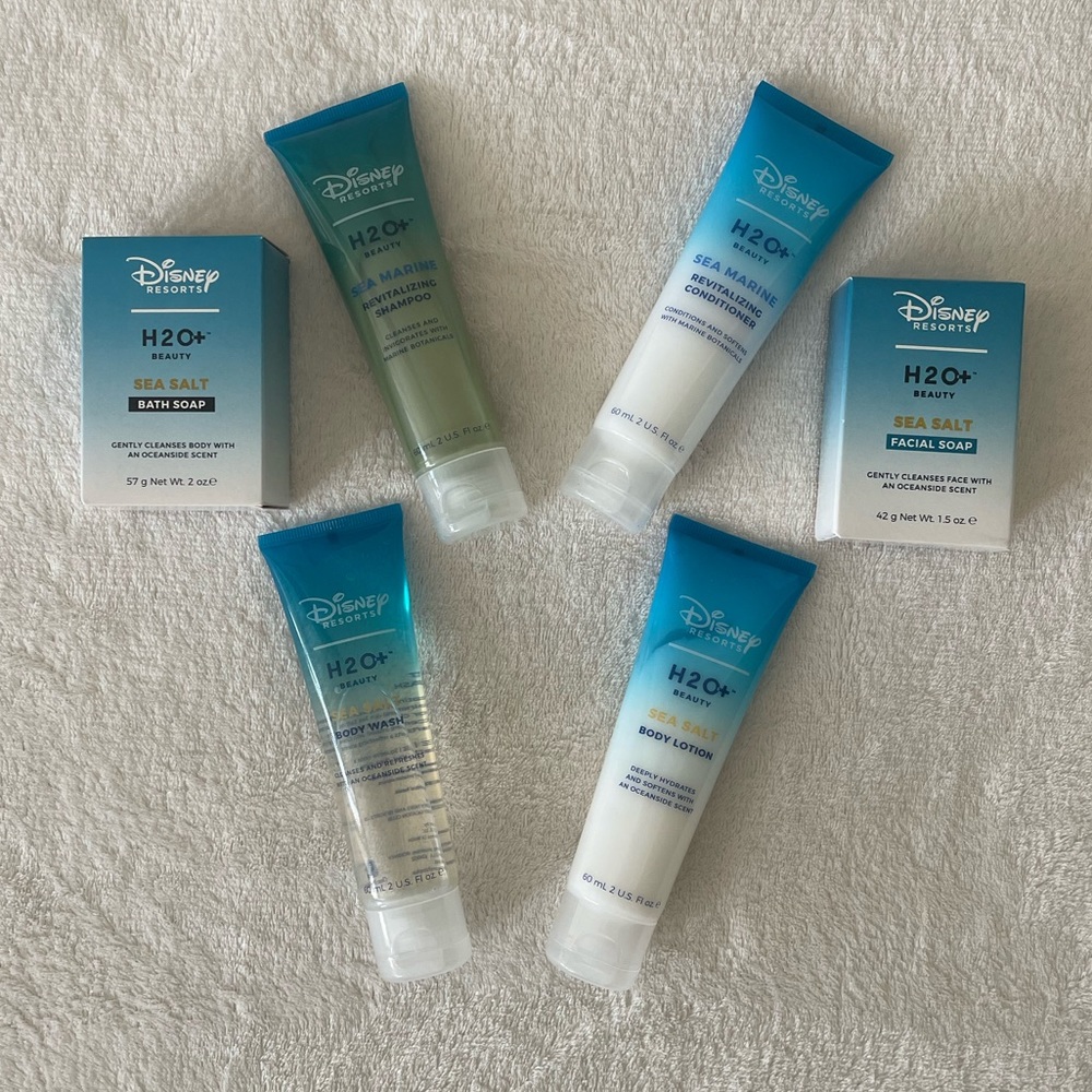NEW HTF Disneyland Hotel 6-piece Travel Set of H20 brand travel size products